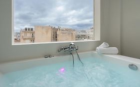 Dema Luxury Suites - Perikleous E8